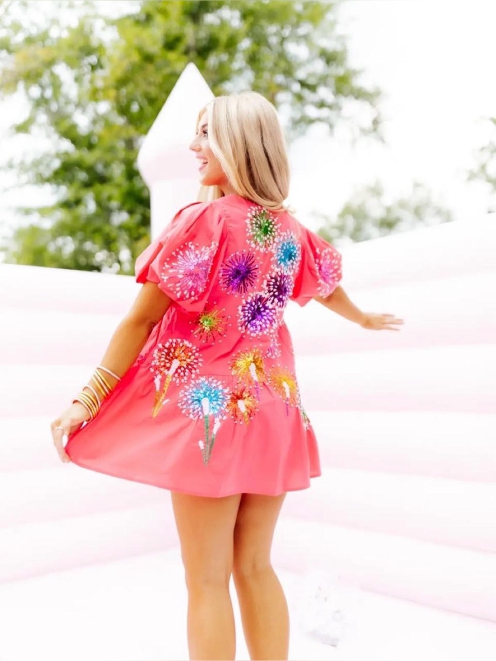 QUEEN OF SPARKLES Fireworks Coral Puff-Sleeve Tiered Mini Dress